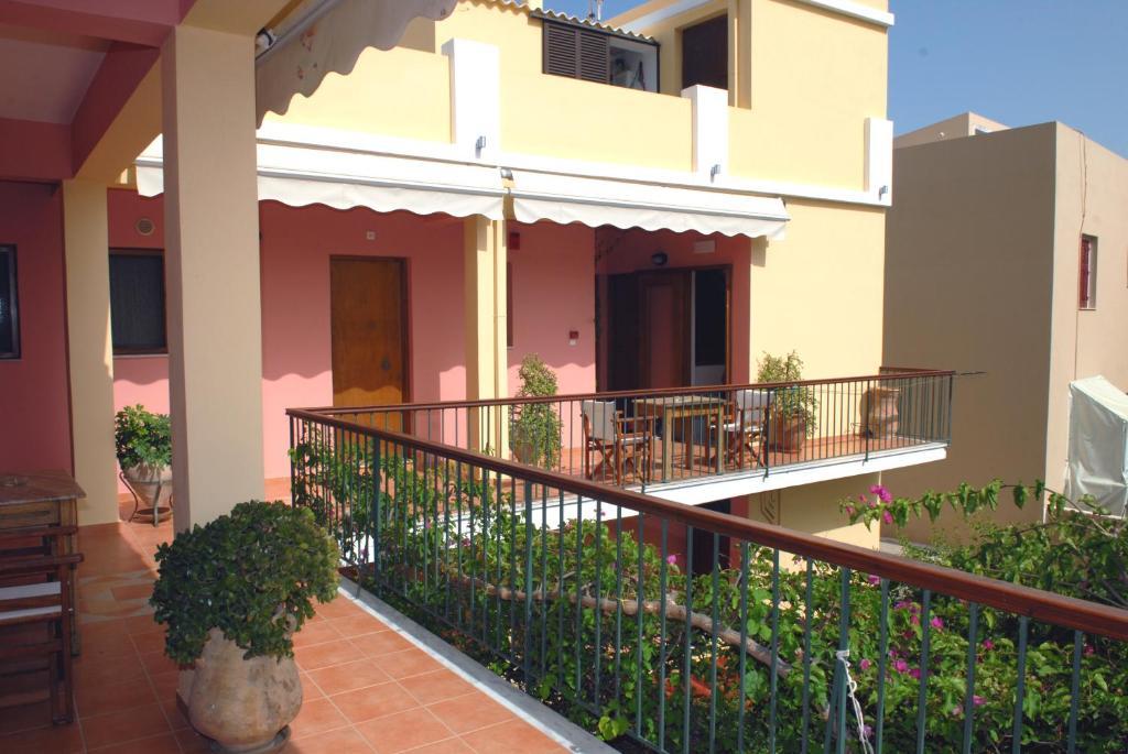 Konstantza Studios&apartments Ermoupoli